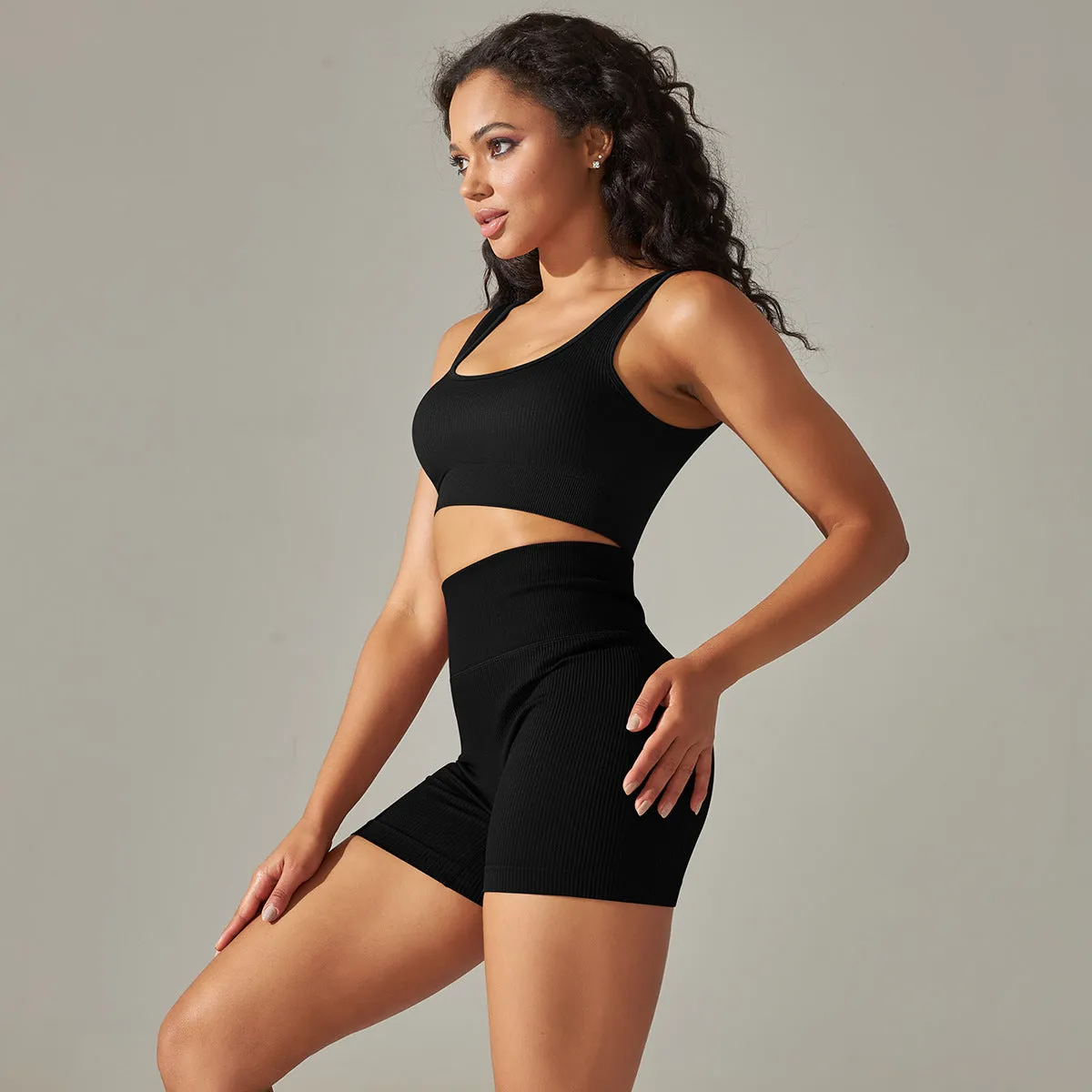Adho Short