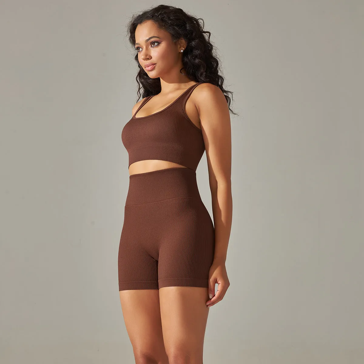 Adho Short
