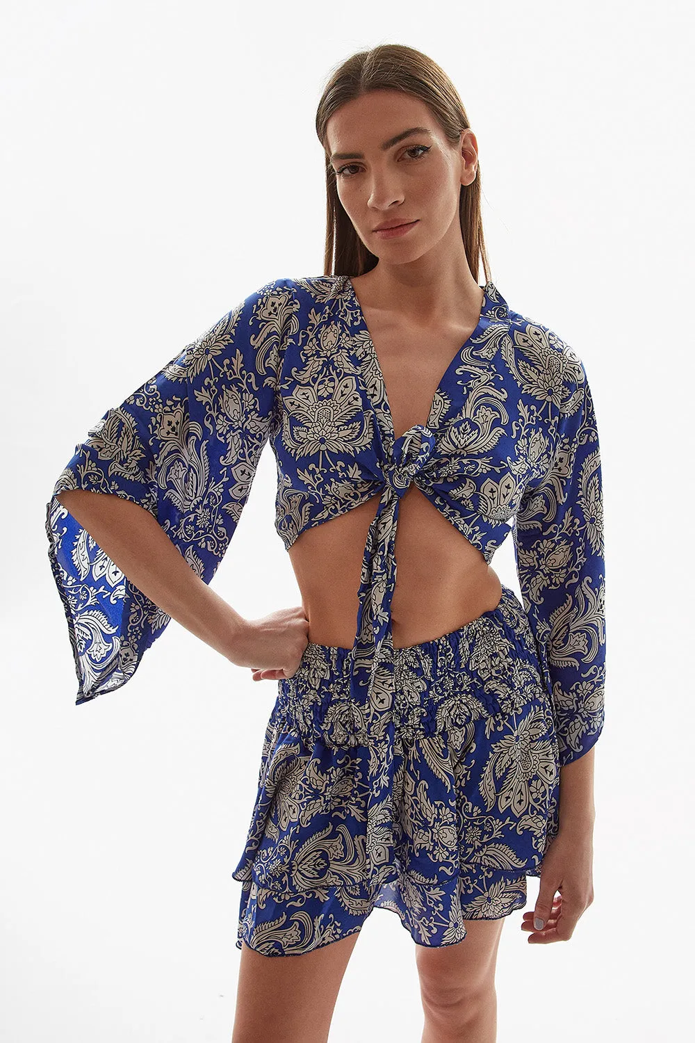 BLOUSE