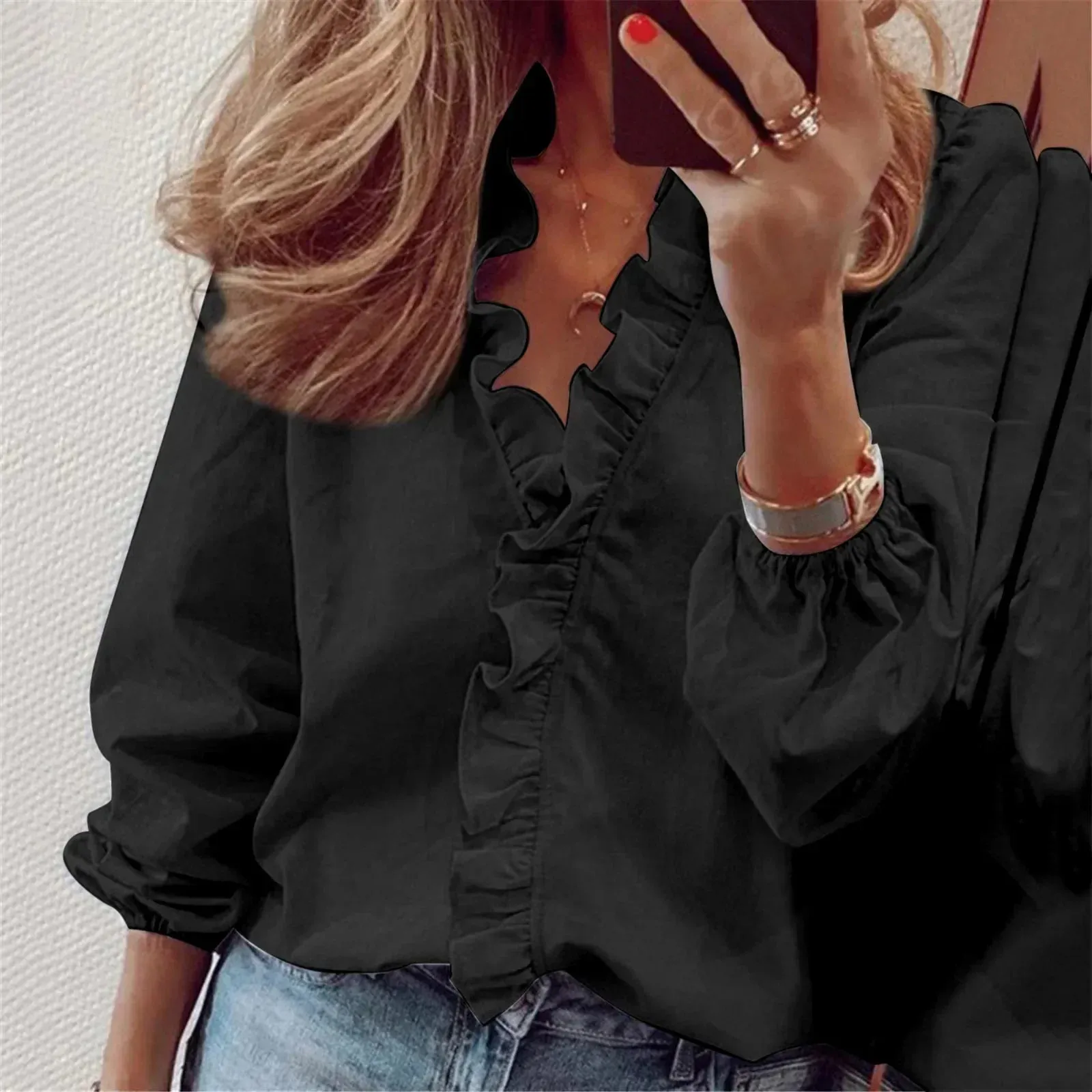 Charming Women's Ruffled V-Neck Top