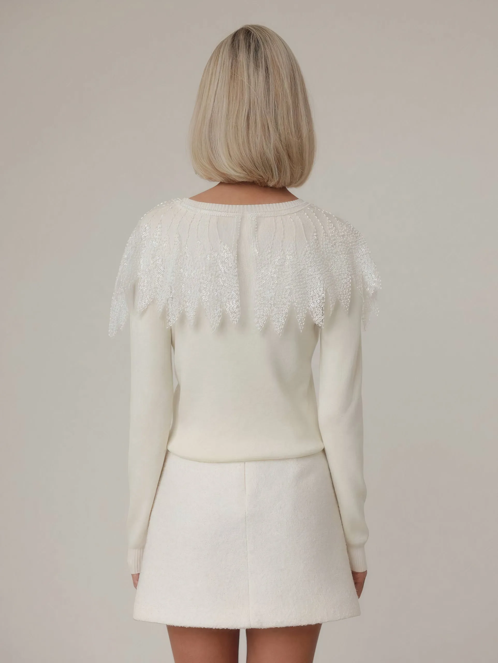 Chic Minimalist Textured Mini Skirt