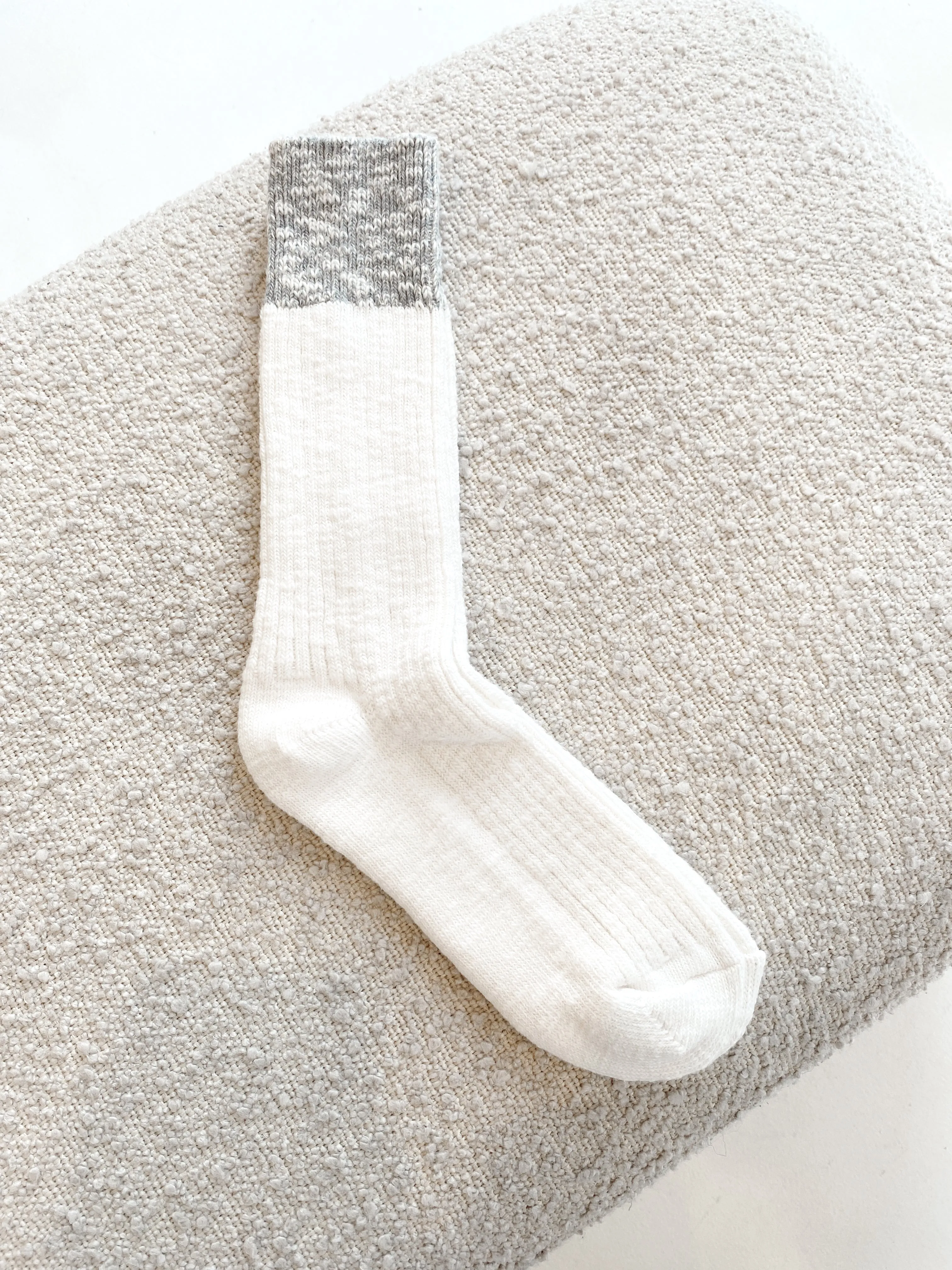 Colour Block Cottage Socks - White Linen/ Heather Grey
