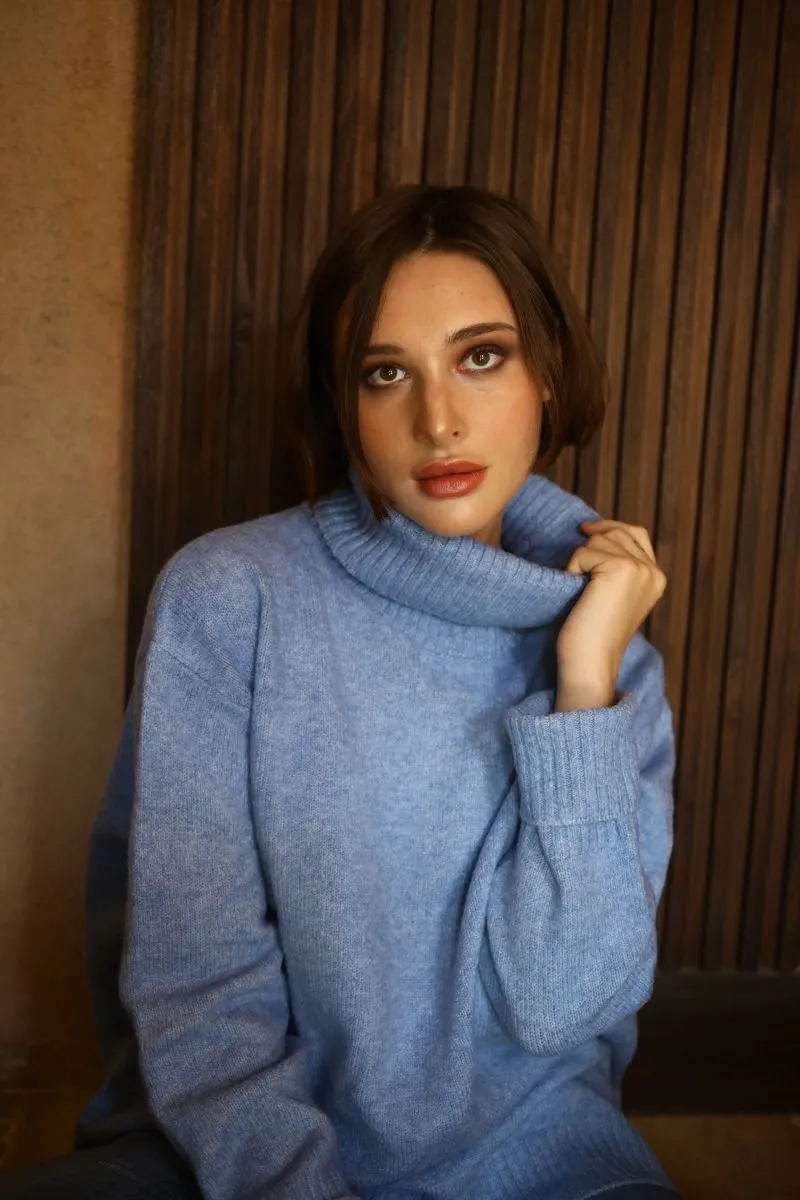 Dog Walker Chunky Cowl Sweater
