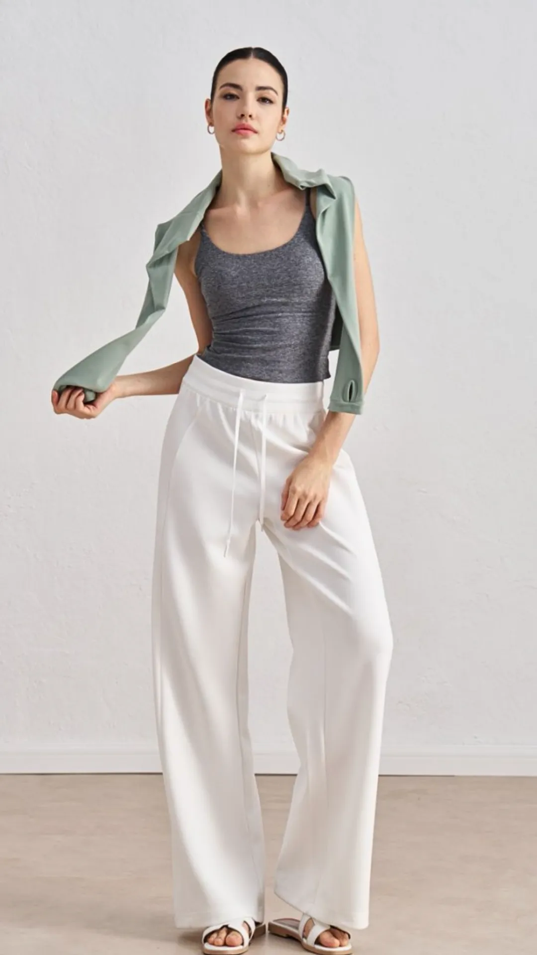 FlexFlow Essential Tank Bra