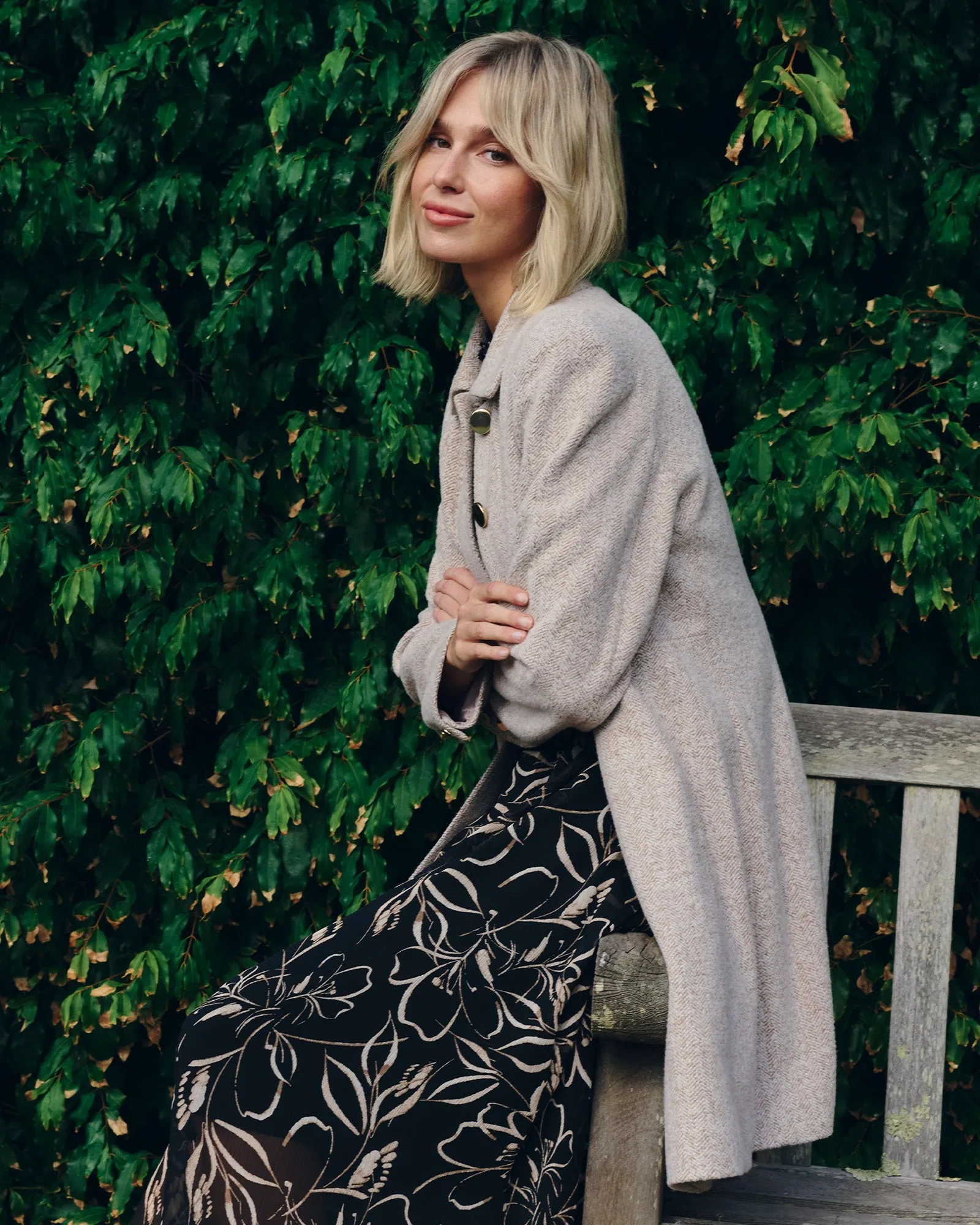 Floater High Neck Coat