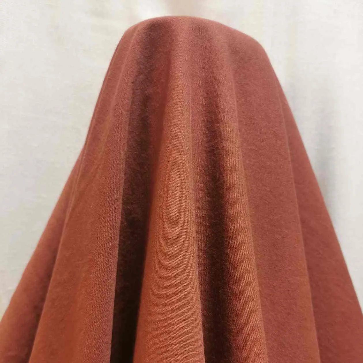 Fortney Cotton, Redwood - 105cm remnant piece