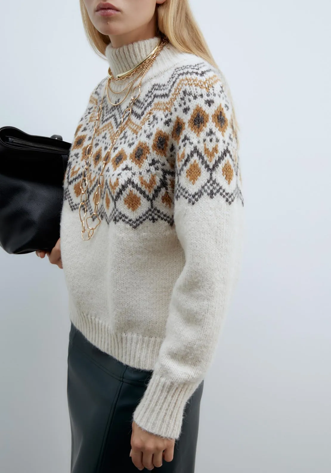 High-neck Alpine sweater - Ecru