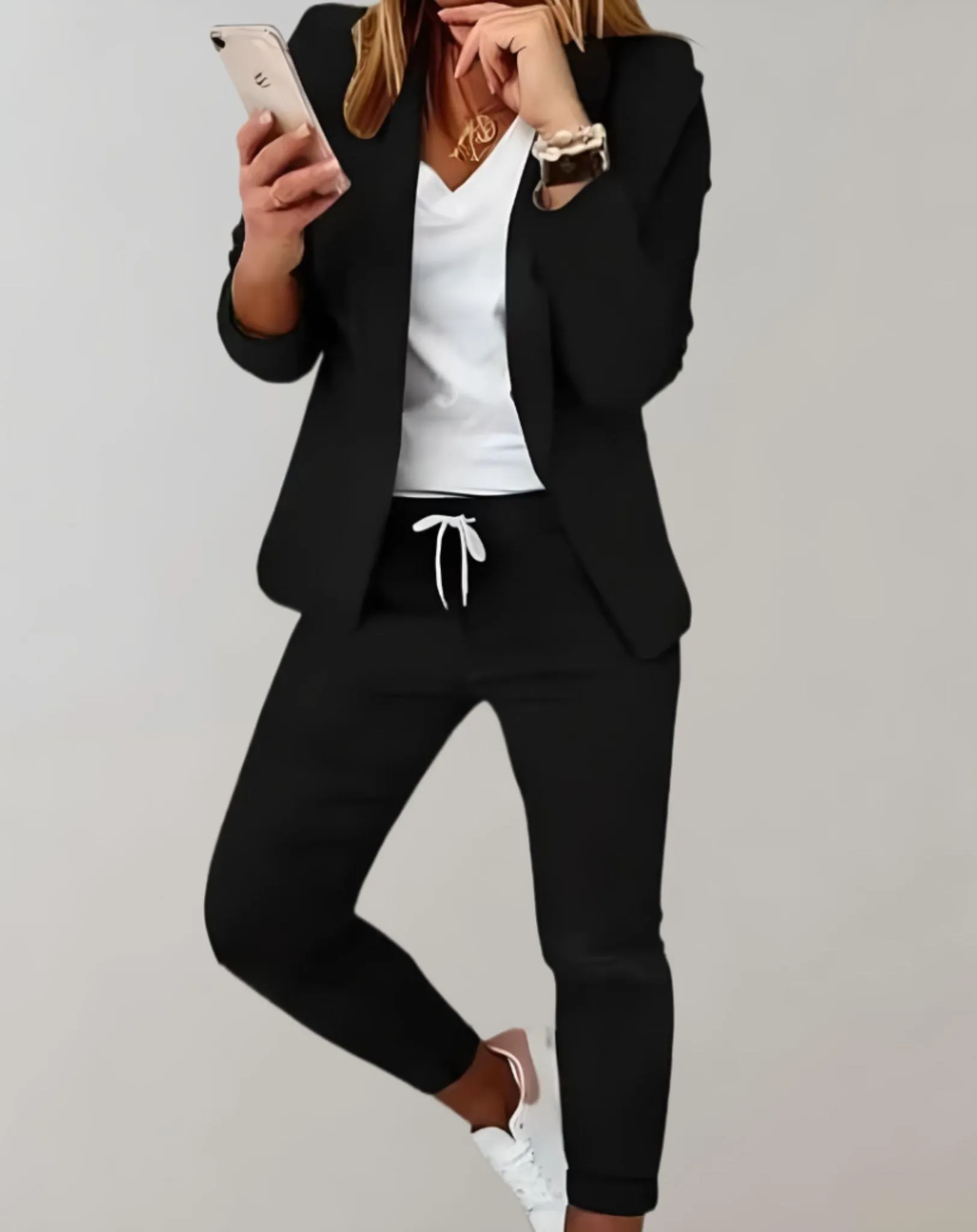 HOPE | Two-Piece Set with Fitted Checked Blazer and Matching Trousers