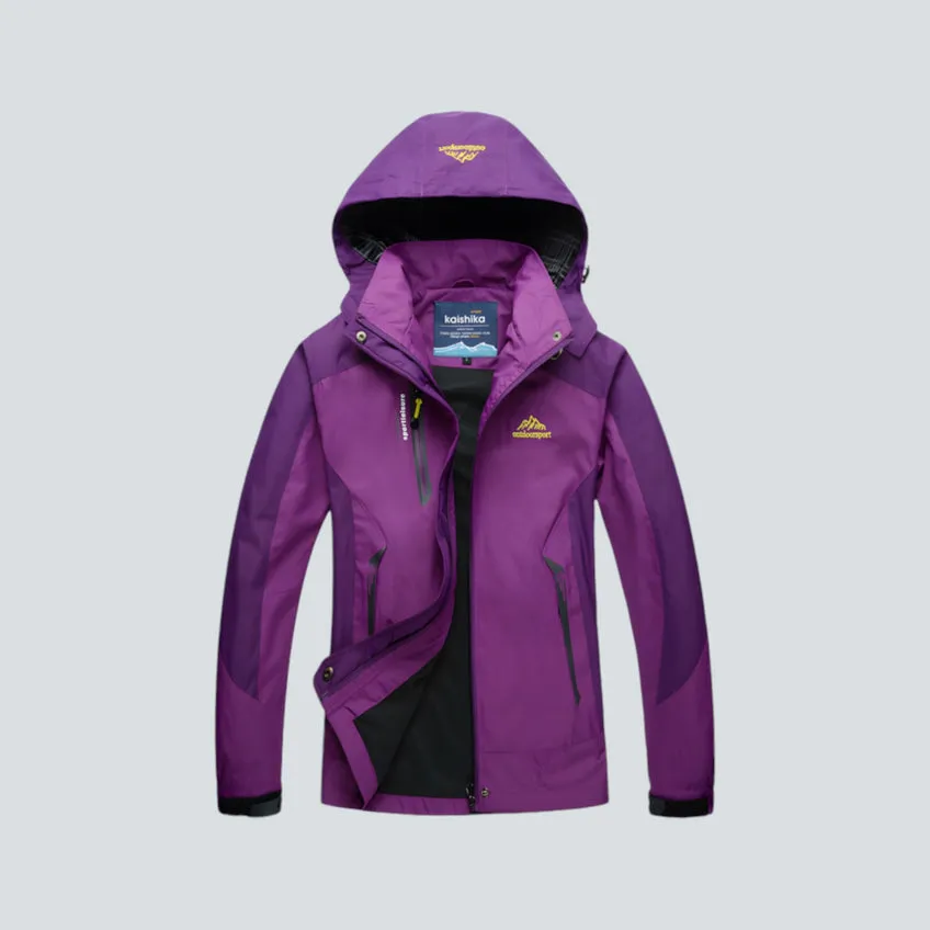 Kataleya: A Winter Jacket for Adventurous Women