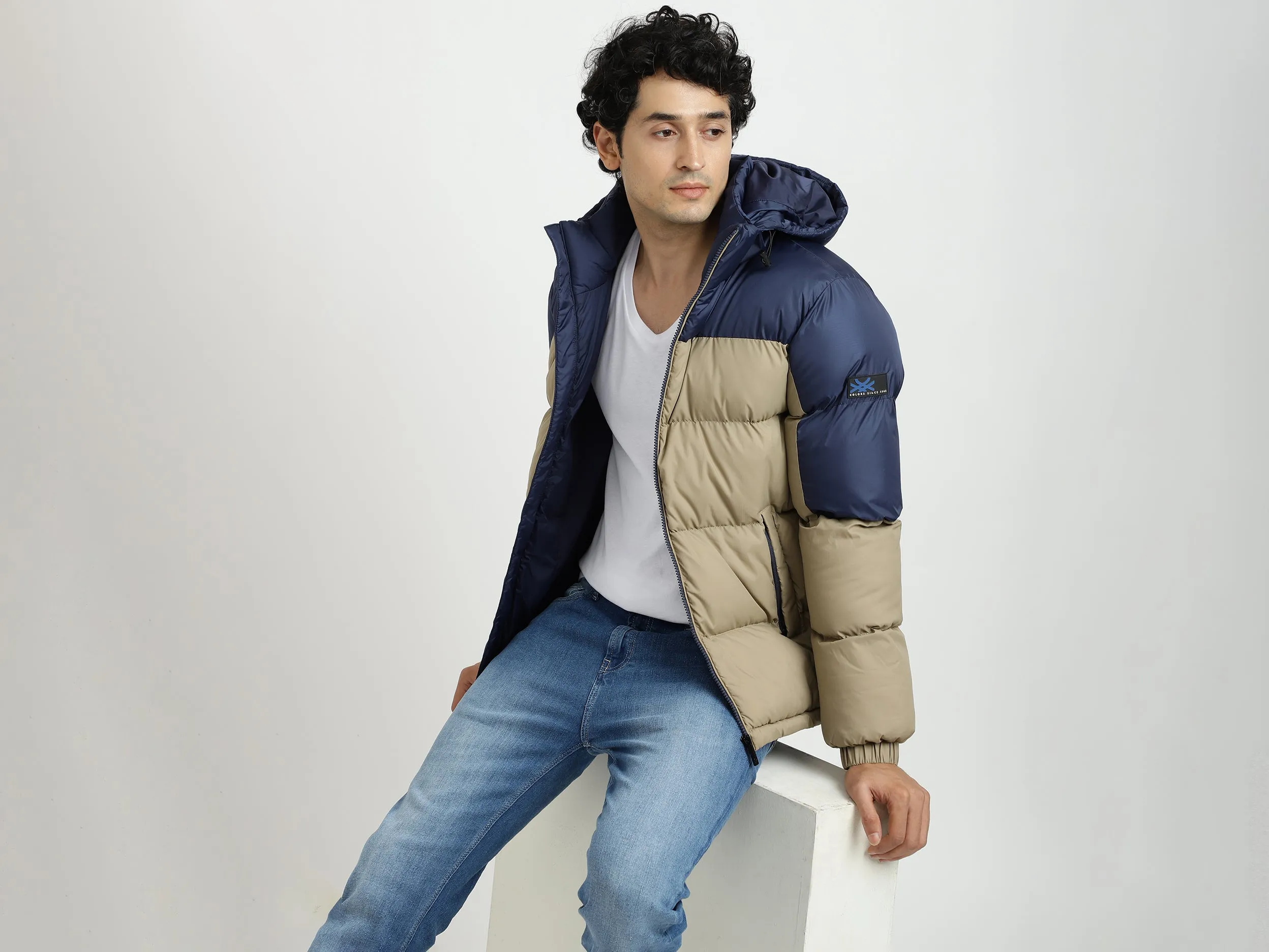 Men Colorblocked Hooded Jacket