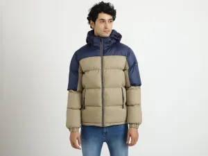 Men Colorblocked Hooded Jacket