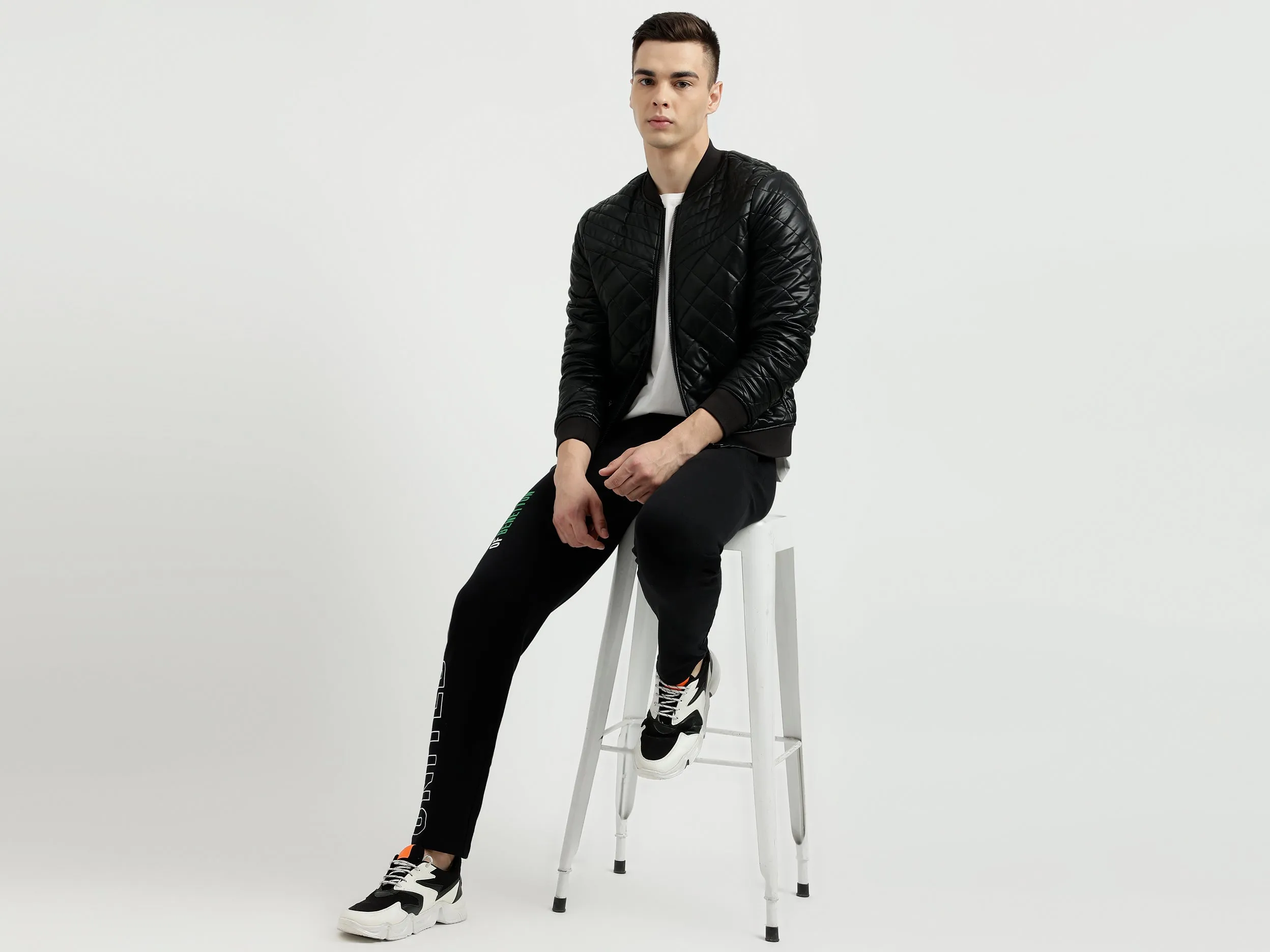 Men's Regular Fit Baseball Collar Quilted Jacket