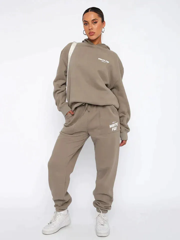 Modern Women's Activewear Tracksuit