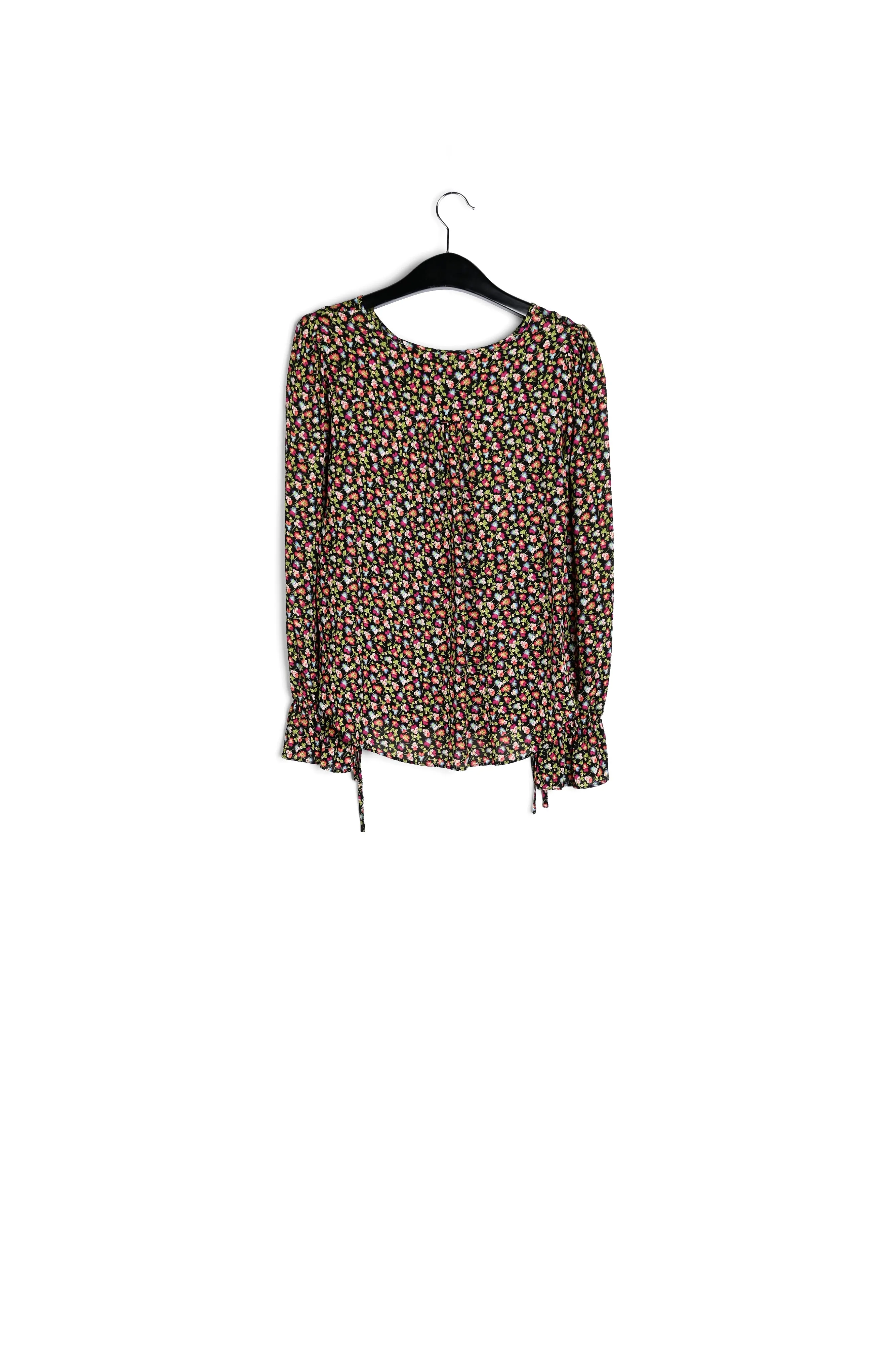 Multi-colored long sleeved top