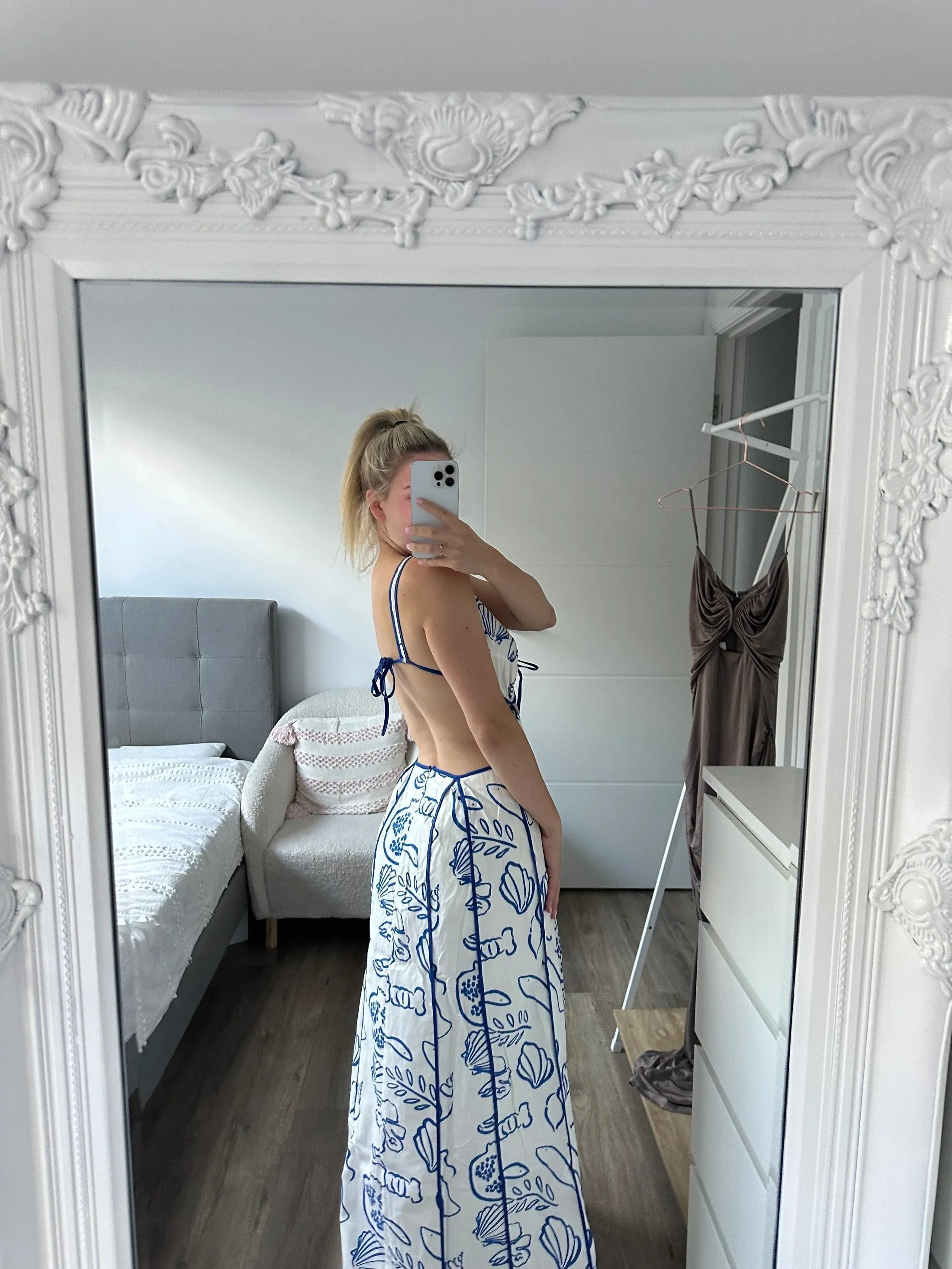 Onix® | Simple and stylish summer dress
