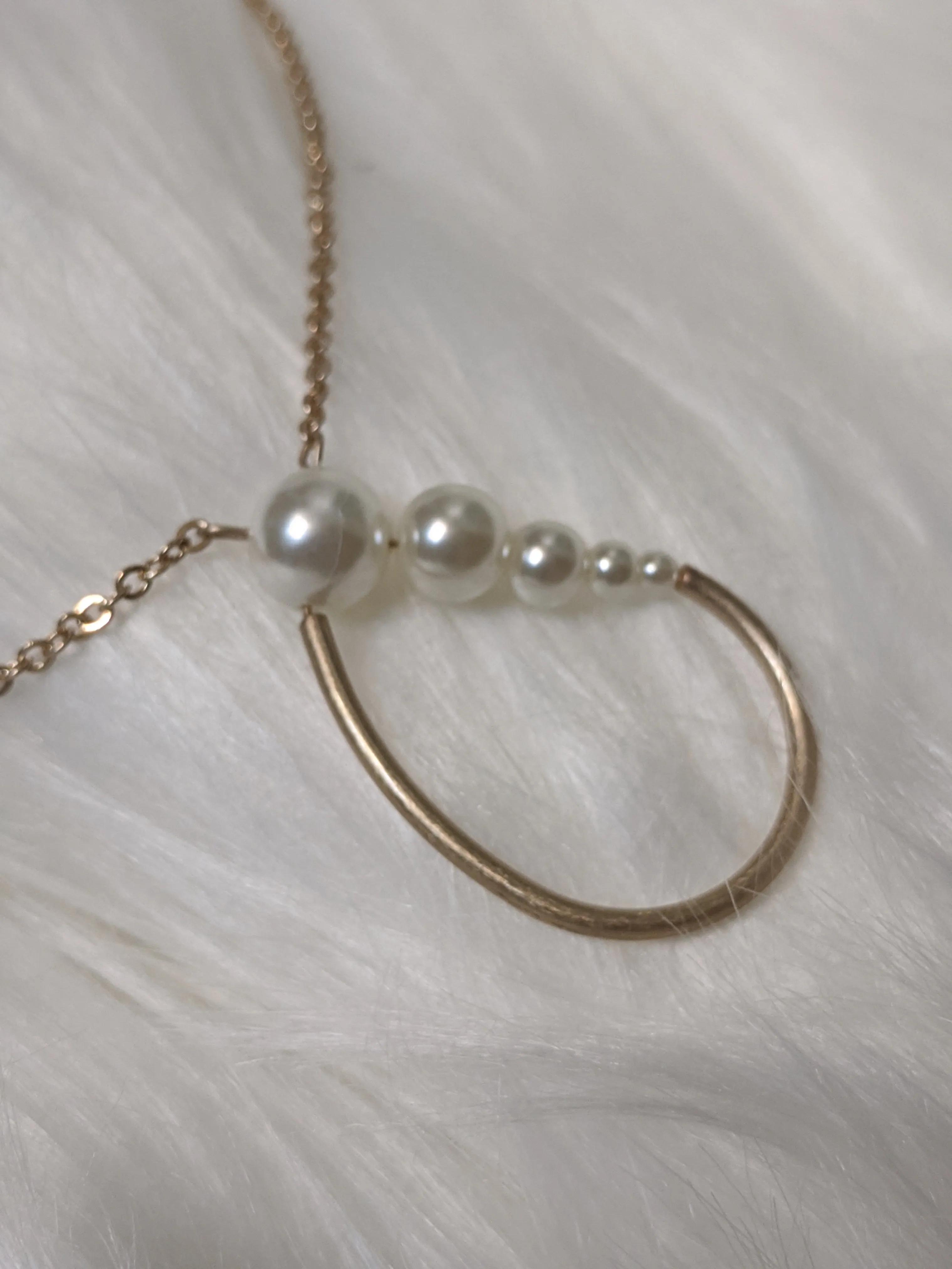 Pearl Link Teardrop Pendant Necklace - Gold Tone