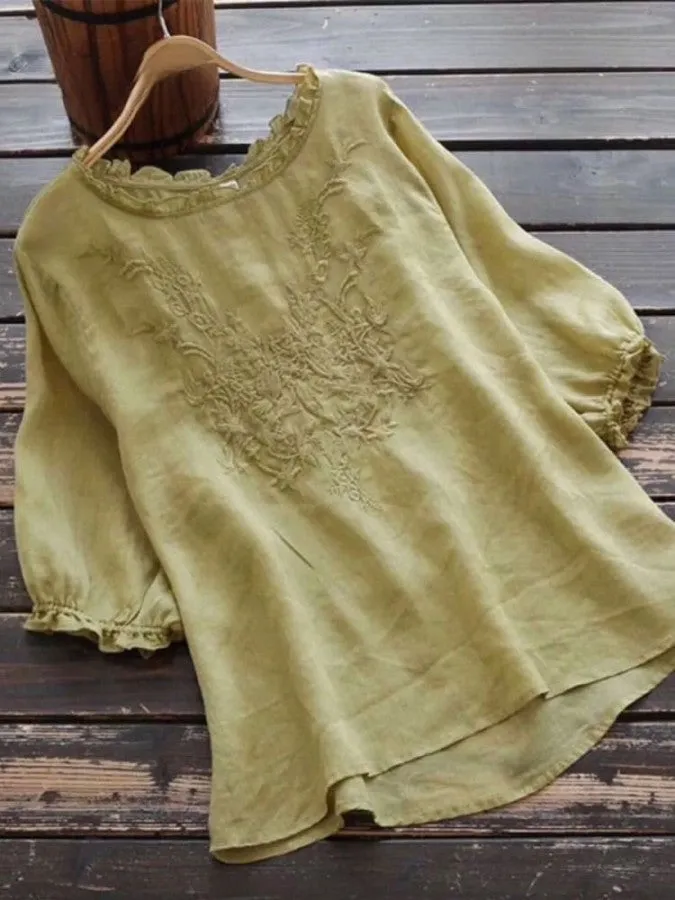 Roberta - Casual tank top with embroidery