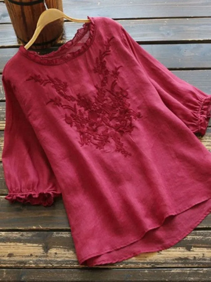 Roberta - Casual tank top with embroidery