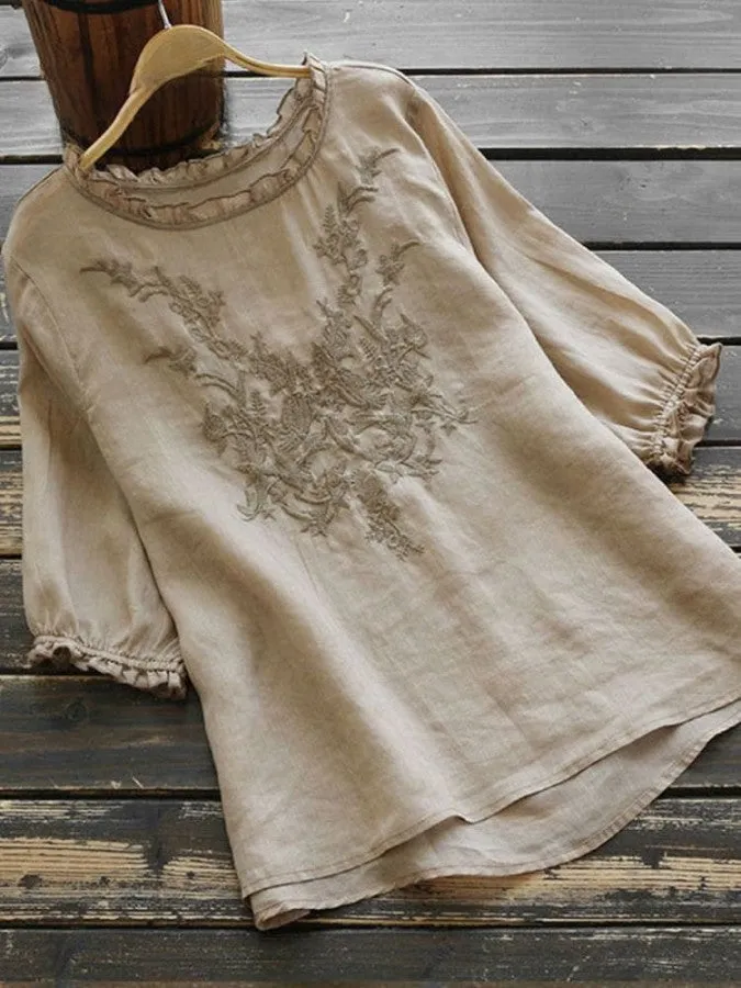 Roberta - Casual tank top with embroidery