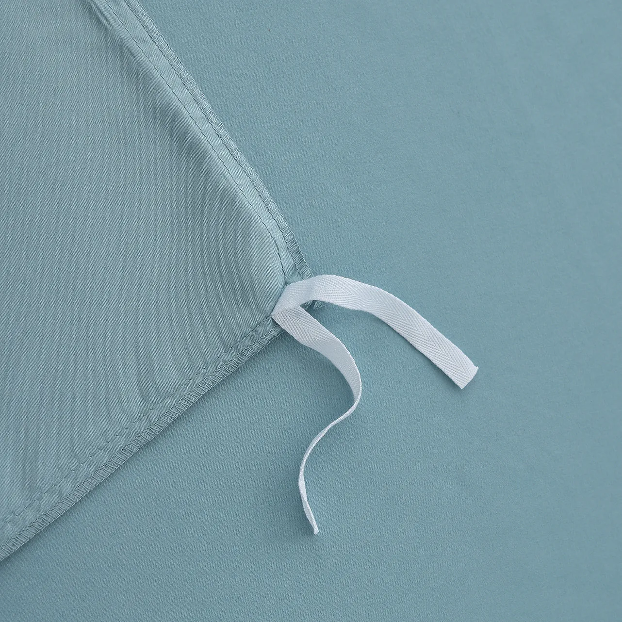 Robinsons Silky Soft Embroidered Microfibre Bed Sheet Set Core Collection