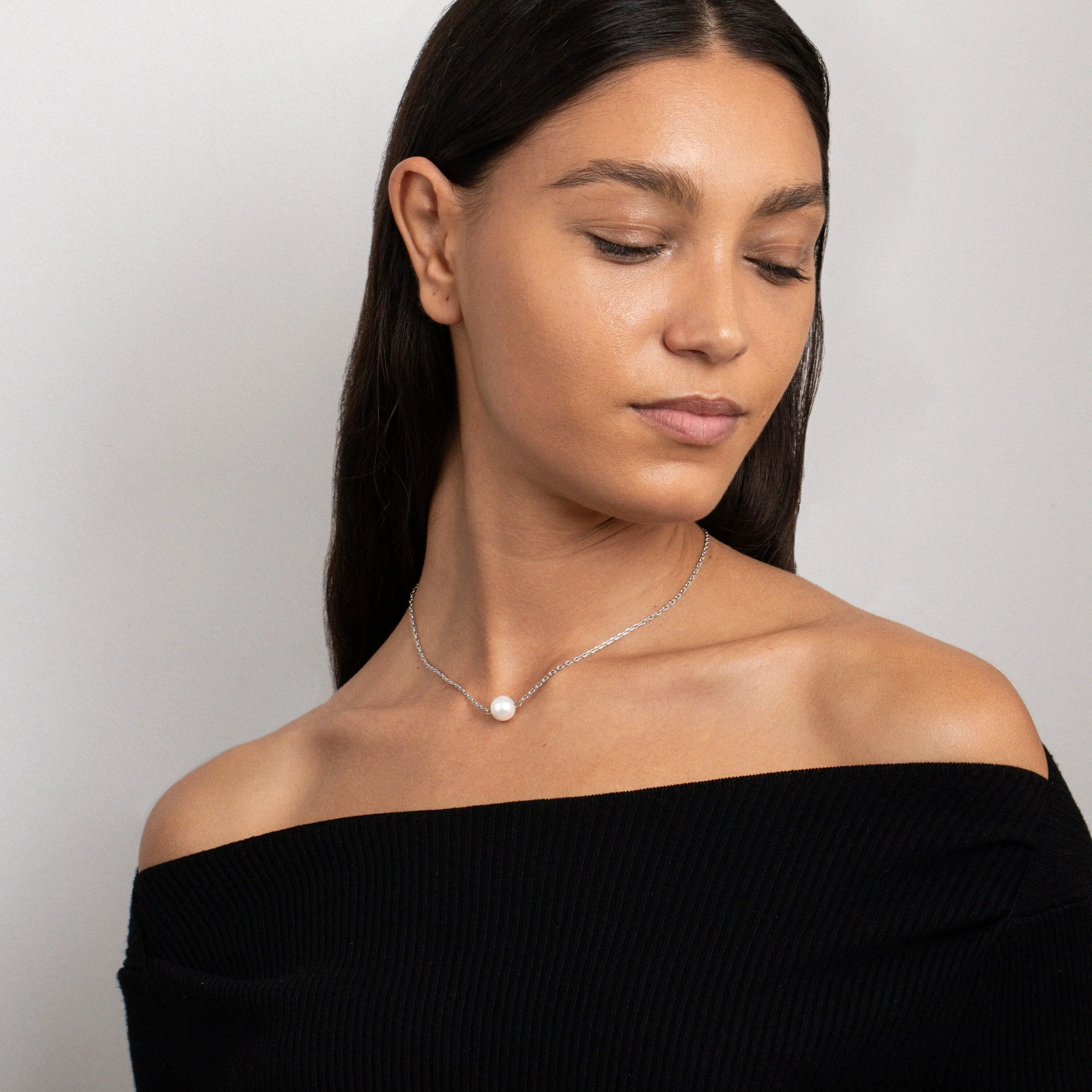 Single Pearl Necklace