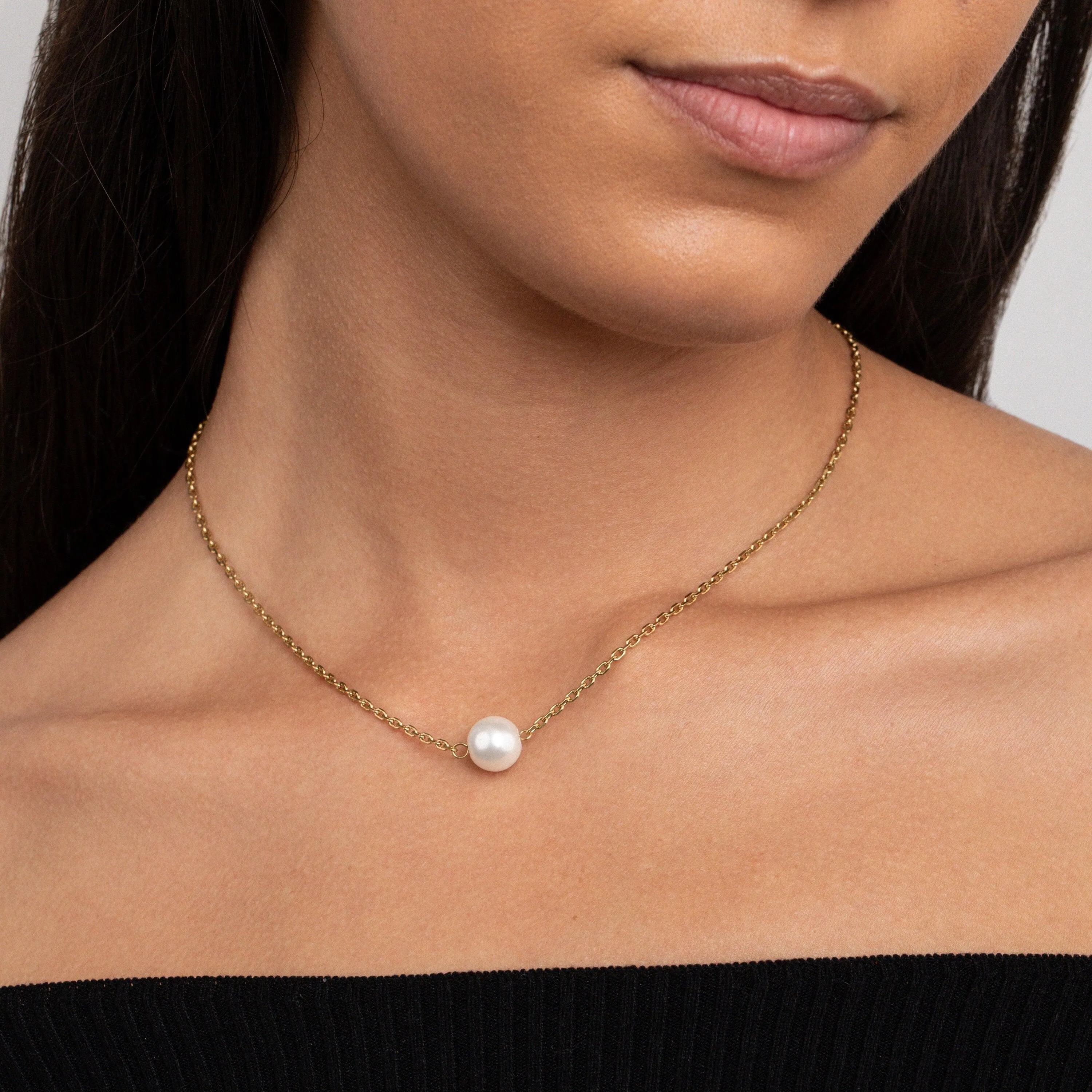Single Pearl Necklace