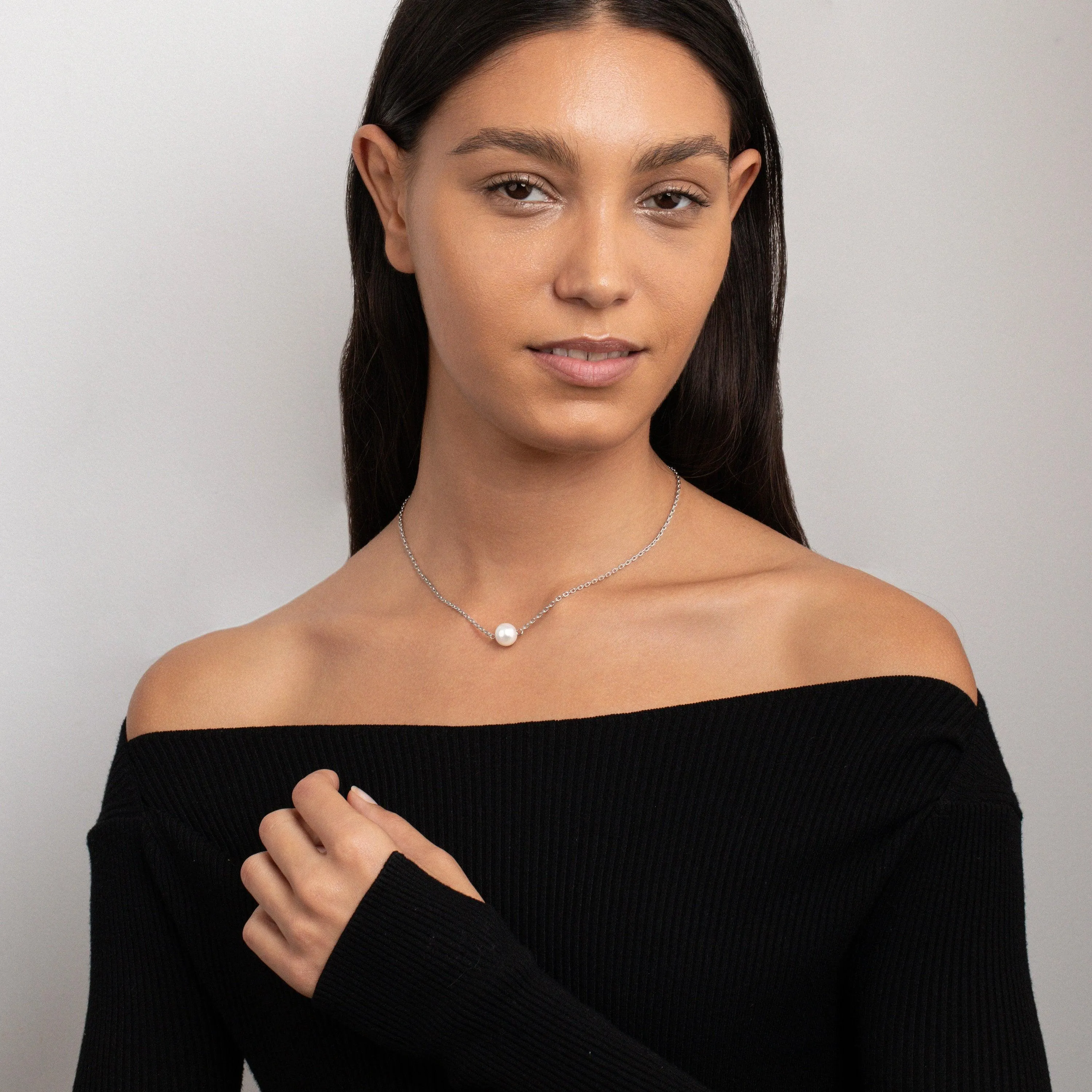 Single Pearl Necklace