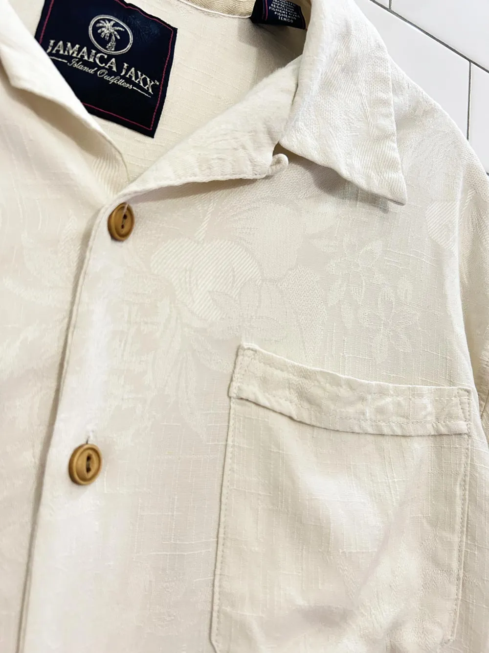 vintage 00s jamaica jaxx minimal floral silk shirt