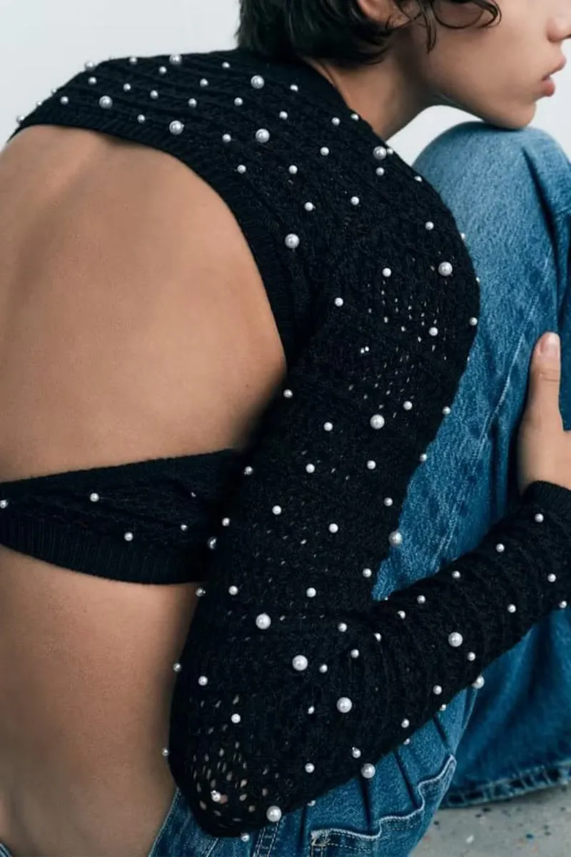 WG0214 Pearls Knitted Sweater