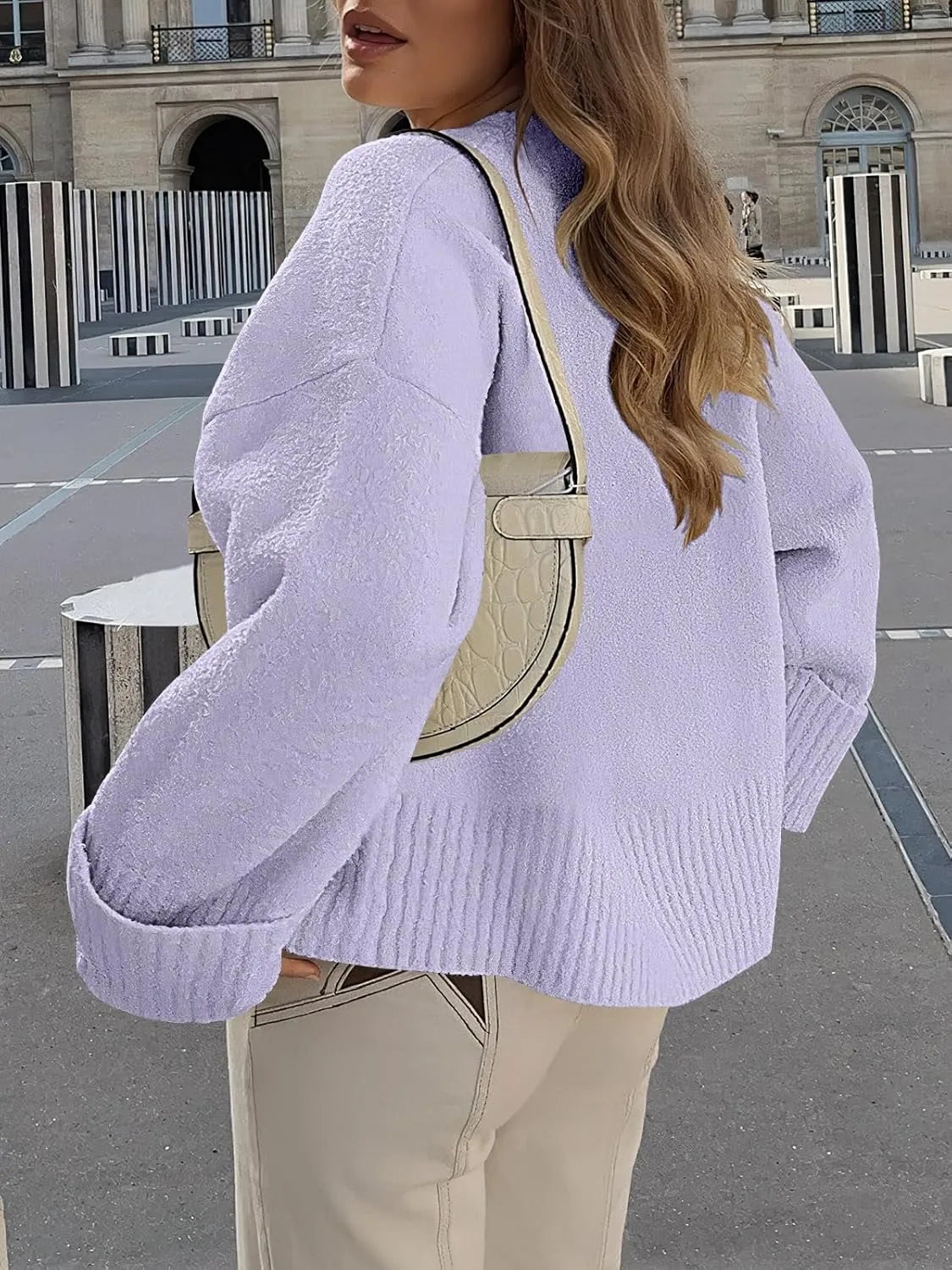 Women's Oversized Crewneck Long Sleeve Fuzzy Knit Casual Chunky Warm 2024 Fall Pullover Sweaters Top Trendy Outfits