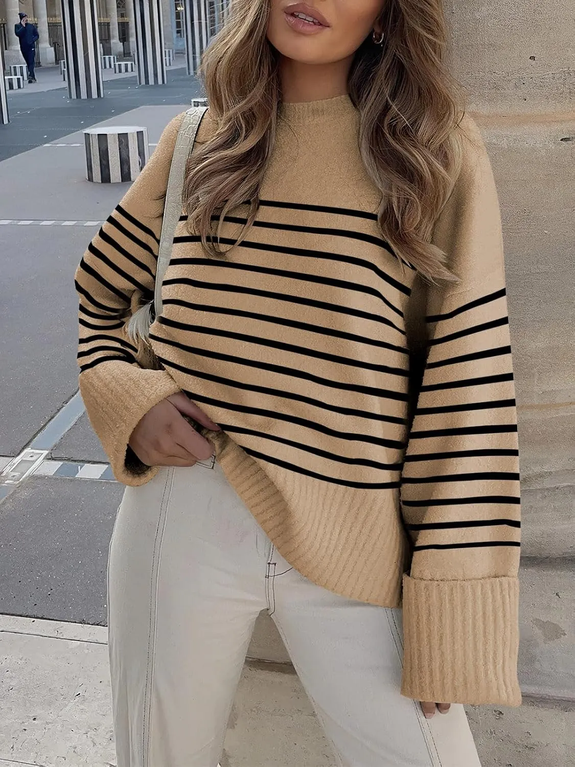 Women's Oversized Crewneck Long Sleeve Fuzzy Knit Casual Chunky Warm 2024 Fall Pullover Sweaters Top Trendy Outfits