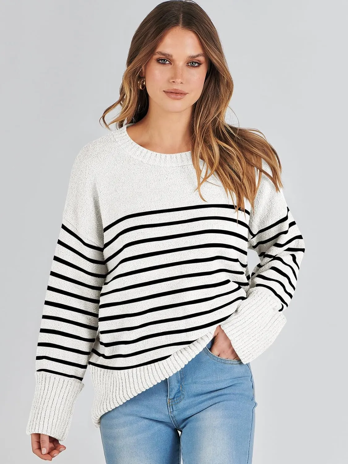 Women's Oversized Crewneck Long Sleeve Fuzzy Knit Casual Chunky Warm 2024 Fall Pullover Sweaters Top Trendy Outfits