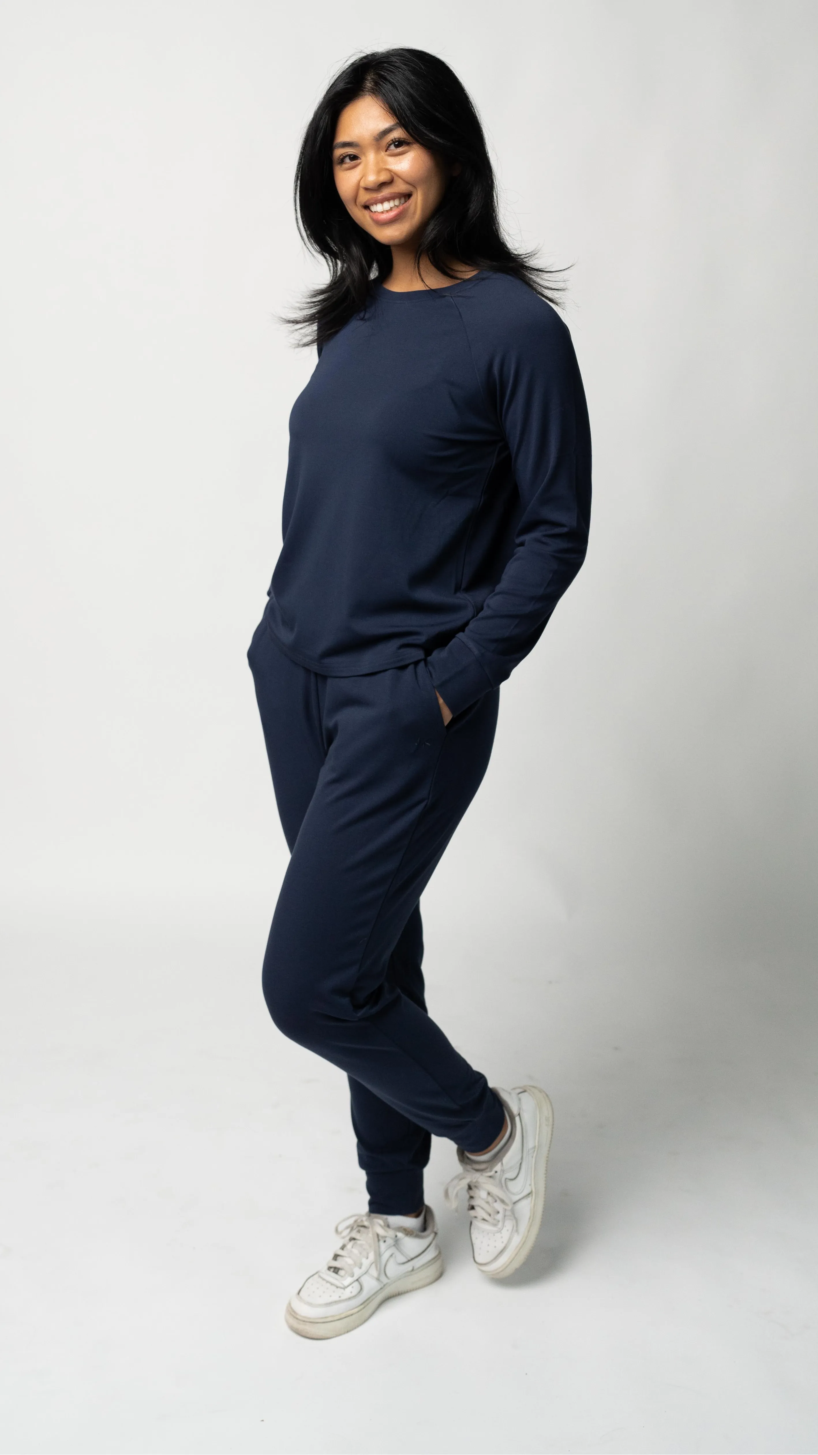 Women's Plain Bamboo Jogger & Pullover Set- Navy
